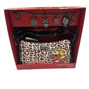 Ed Hardy Baguette Tiger Shoulder Crossbody Bag Gift Set With Charms New In Box